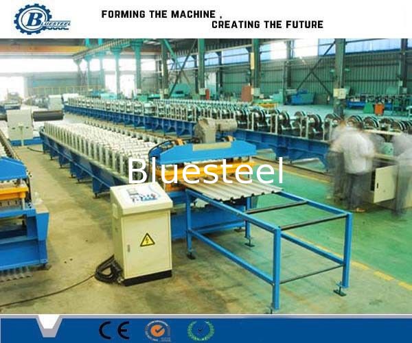 Color Steel Corrugated Roll Forming Machine / Metal Roof Tile Making Machine